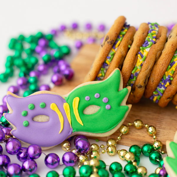 Mardi Gras Mask Cookies & Sammies Gift Set